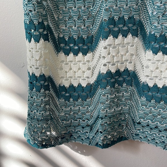 Maggy London Short-sleeves Mini Dress size 8 - Picture 6 of 7